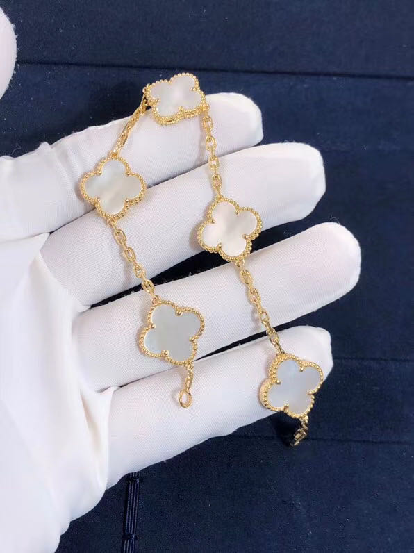 Real 18K Yellow Gold Vintage Alhambra bracelet, 5 motifs