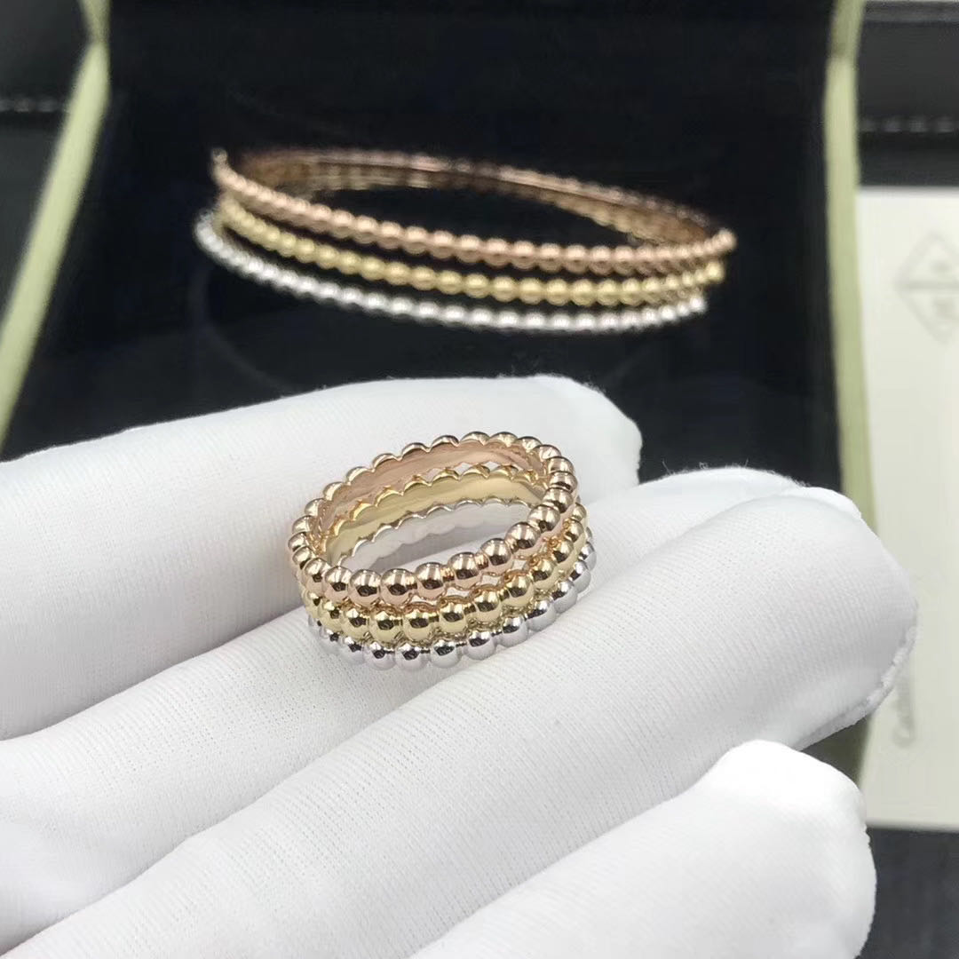 Van Cleef & Arpels Perlée Pearls of 18k Rose Gold Ring Medium Model VCARN9PB00